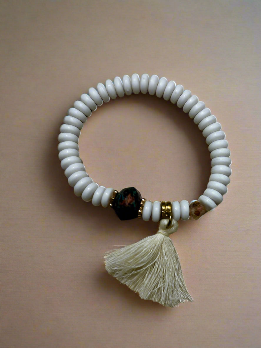 Ruffled White Bracelet