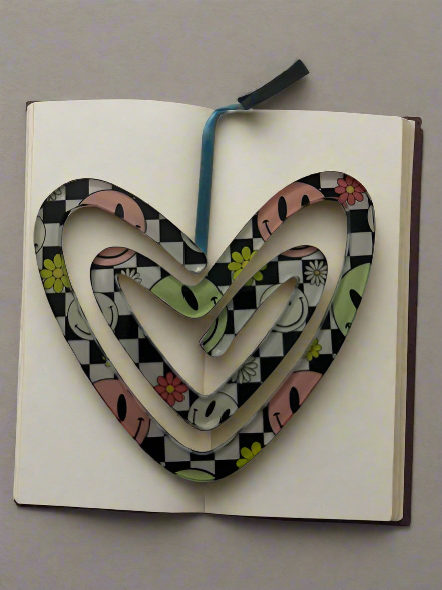 Checkered Smiley Heart Bookmark